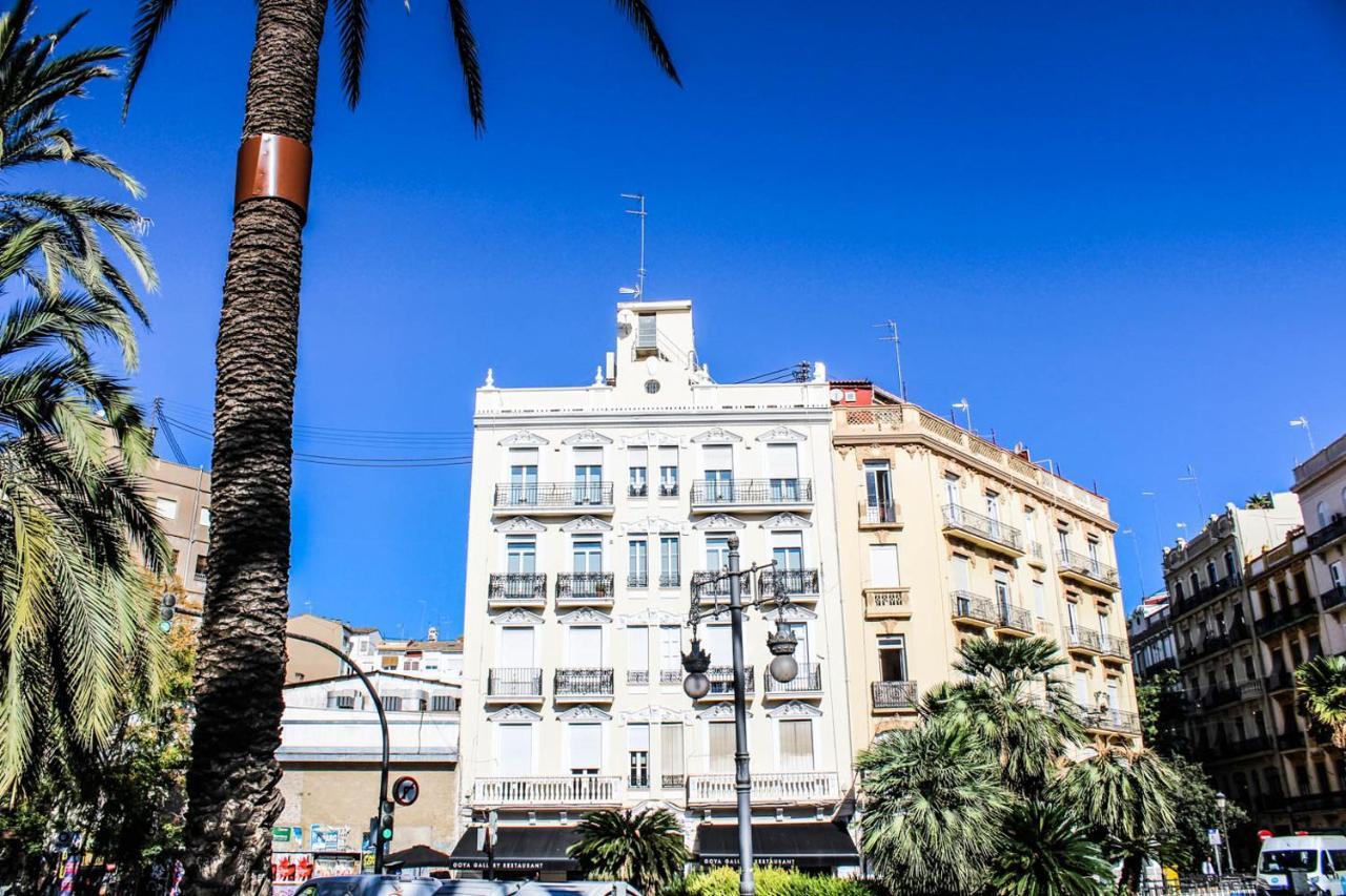 Valencia Apartamentos Goya Exterior foto