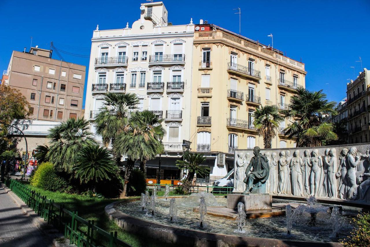 Valencia Apartamentos Goya Exterior foto